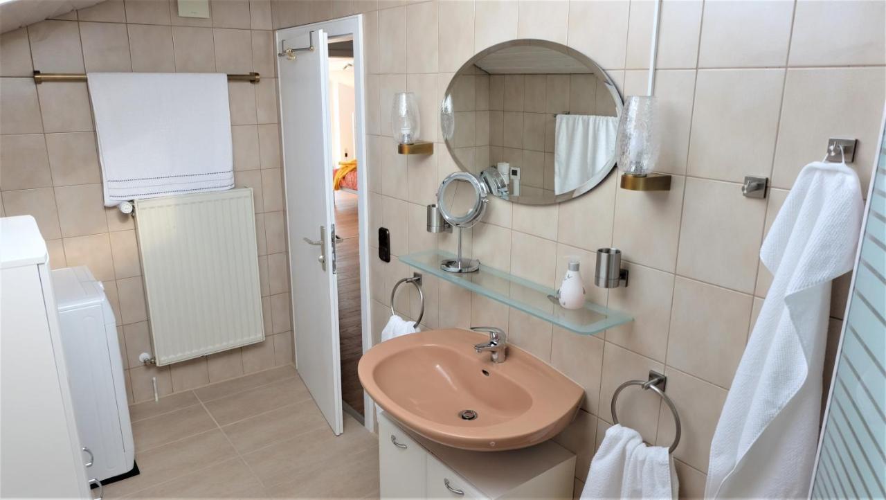 Ferienwohnung Kaiserblick Stephanskirchen Экстерьер фото